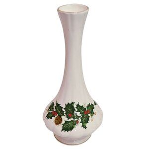 Rosina Yuletide Bud Vase 7" scalloped Christmas holly gold Queens Pottery Englan